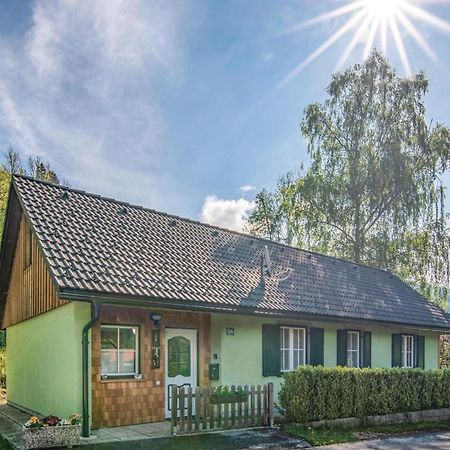 Charmantes Ferienhaus Peterdorf ภายนอก รูปภาพ