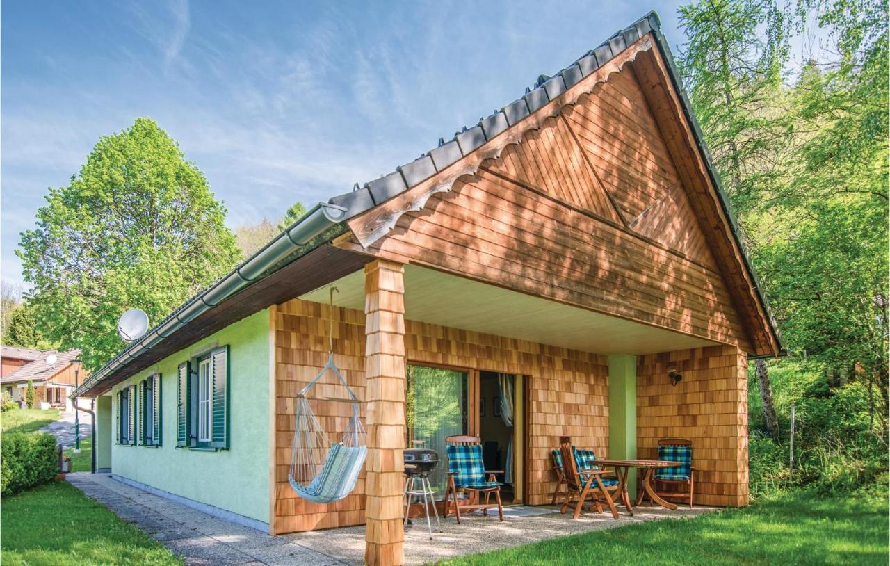 Charmantes Ferienhaus Peterdorf ภายนอก รูปภาพ
